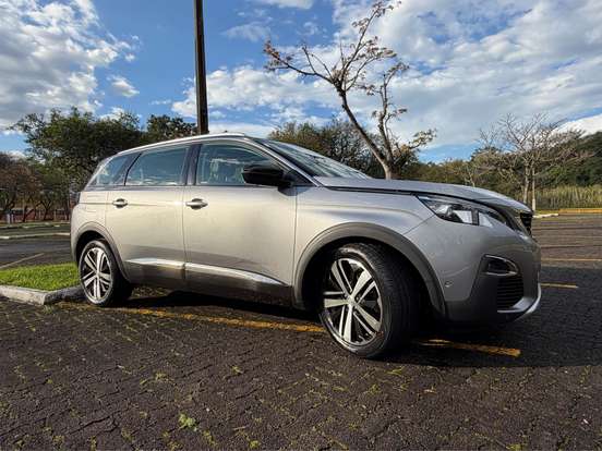 PEUGEOT-5008-1.6 GRIFFE PACK THP 16V GASOLINA 4P AUTOMÁTICO PEUGEOT-5008-2018