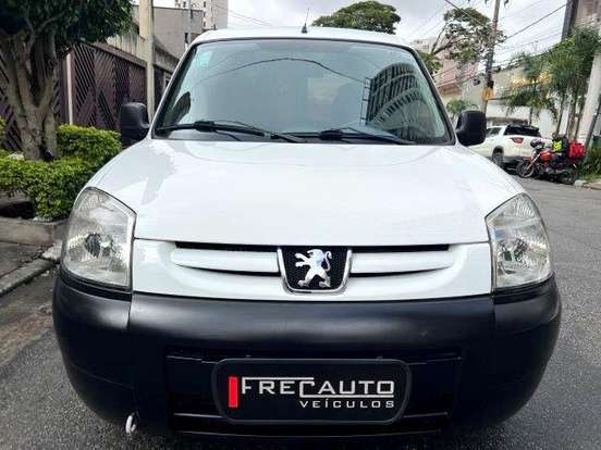 PEUGEOT-PARTNER-2018