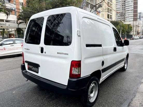 PEUGEOT-PARTNER-1.6 FURGÃO 800KG 16V FLEX 3P MANUAL PEUGEOT-PARTNER-2018