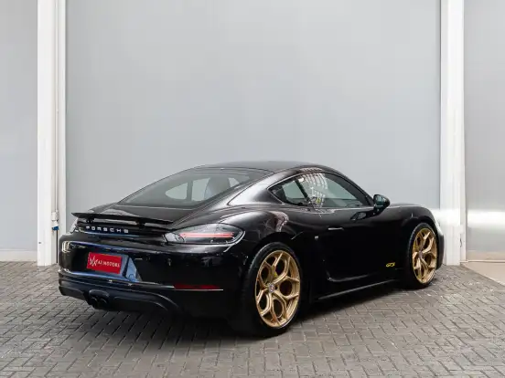 PORSCHE-718-2018