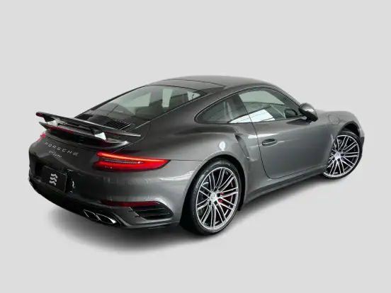 PORSCHE-911-2016