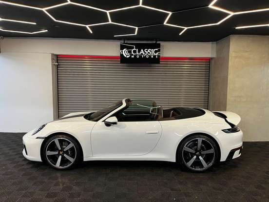 PORSCHE-911-3.0 24V H6 GASOLINA CARRERA CABRIOLET PDK PORSCHE-911-2024