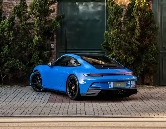 PORSCHE-911-2021