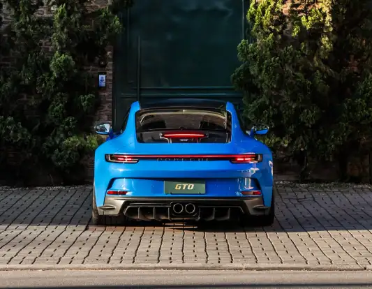 PORSCHE-911-2021