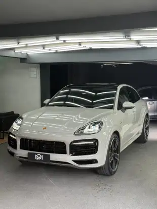 PORSCHE-CAYENNE-2023