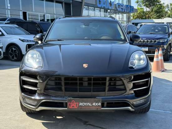 PORSCHE-MACAN-2014