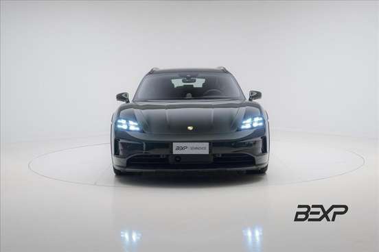 PORSCHE-TAYCAN-2025