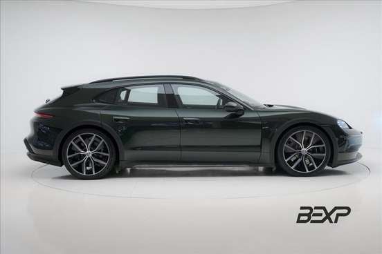 PORSCHE-TAYCAN-2025