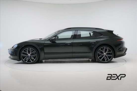 PORSCHE-TAYCAN-2025