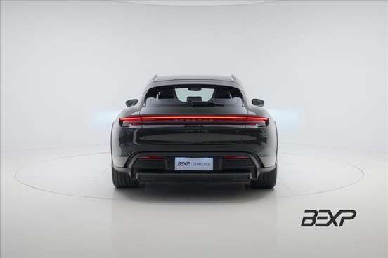 PORSCHE-TAYCAN-2025