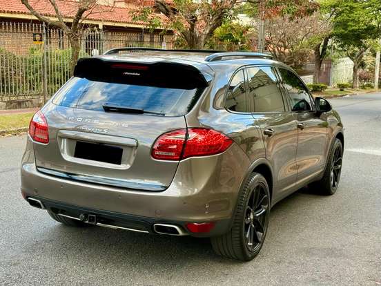 PORSCHE-CAYENNE-4.8 S 4X4 V8 32V GASOLINA 4P TIPTRONIC PORSCHE-CAYENNE-2011