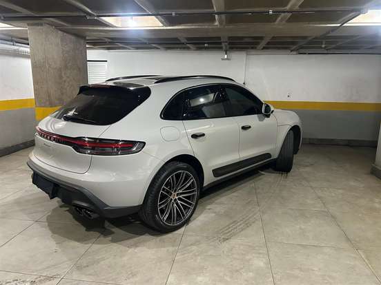 PORSCHE-MACAN-2024