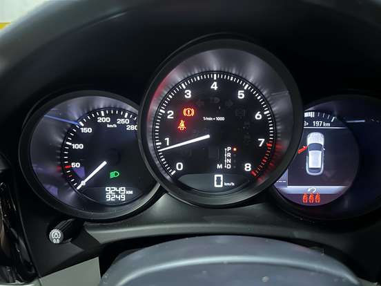 PORSCHE-MACAN-2.0 TURBO GASOLINA PDK PORSCHE-MACAN-2024