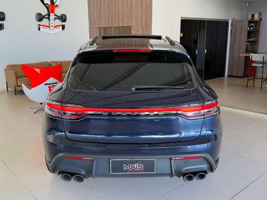 PORSCHE-MACAN-2023