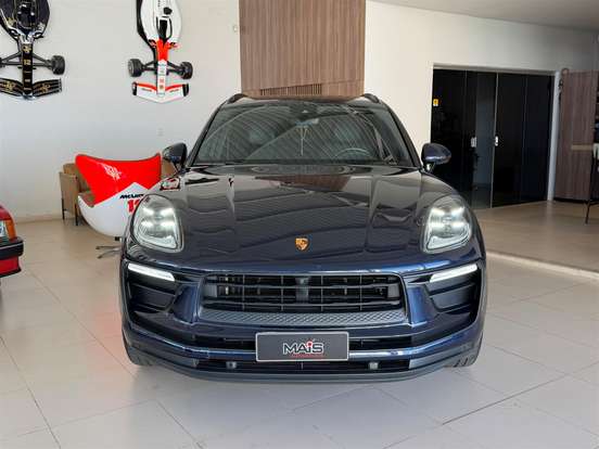 PORSCHE-MACAN-2023