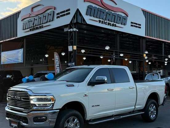 RAM-3500-6.7 I6 TURBO DIESEL LARAMIE CD 4X4 AUTOMÁTICO RAM-3500-2022