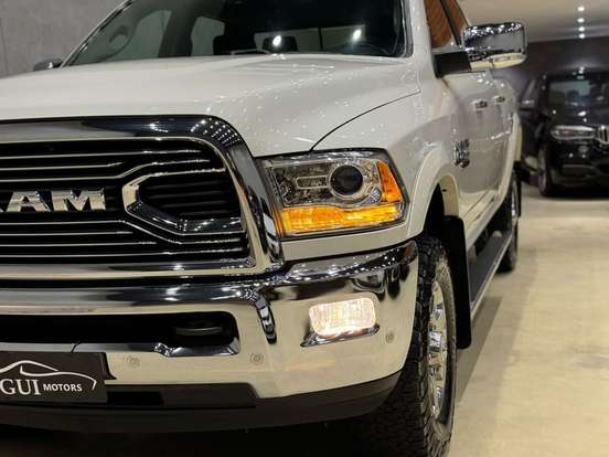 RAM-2500-6.7 LARAMIE 4X4 CD I6 TURBO DIESEL 4P AUTOMÁTICO RAM-2500-2018