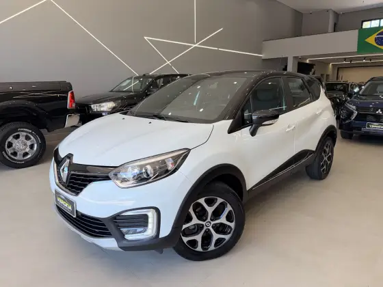 RENAULT CAPTUR 1.6 16V SCE FLEX INTENSE X-TRONIC RENAULT CAPTUR 1.6 16V SCE FLEX INTENSE X-TRONIC