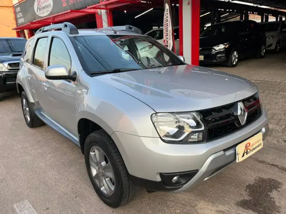 RENAULT DUSTER 2.0 16V HI-FLEX DYNAMIQUE MANUAL RENAULT DUSTER 2.0 16V HI-FLEX DYNAMIQUE MANUAL