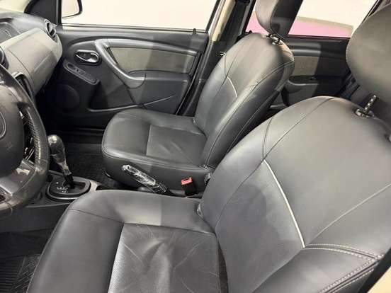 RENAULT-DUSTER-2013