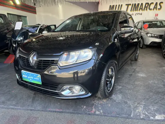 RENAULT LOGAN 1.6 DYNAMIQUE 8V FLEX 4P MANUAL RENAULT LOGAN 1.6 DYNAMIQUE 8V FLEX 4P MANUAL