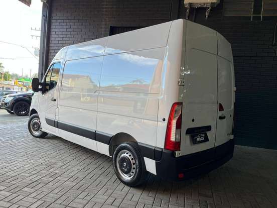 RENAULT-MASTER-2018