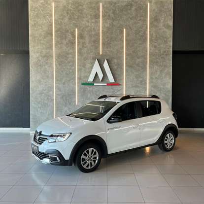 RENAULT-SANDERO-2023