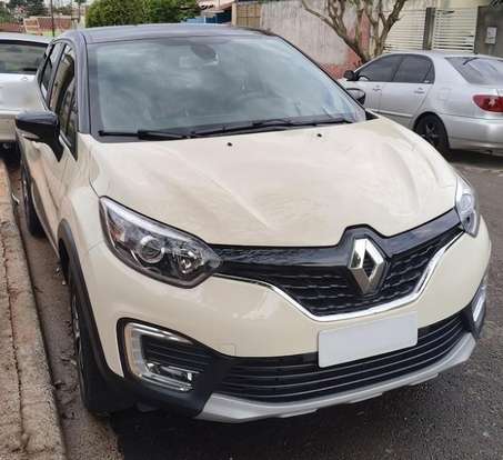 RENAULT-CAPTUR-2018