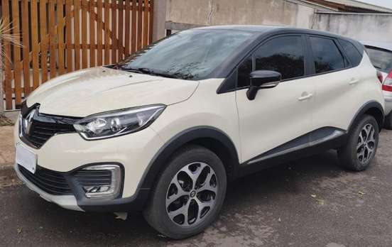 RENAULT-CAPTUR-2018