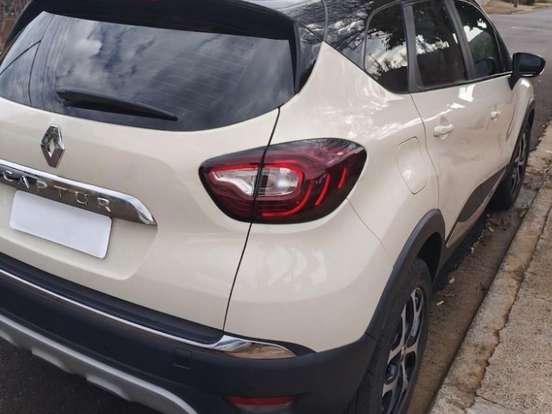 RENAULT-CAPTUR-1.6 16V SCE FLEX INTENSE X-TRONIC RENAULT-CAPTUR-2018