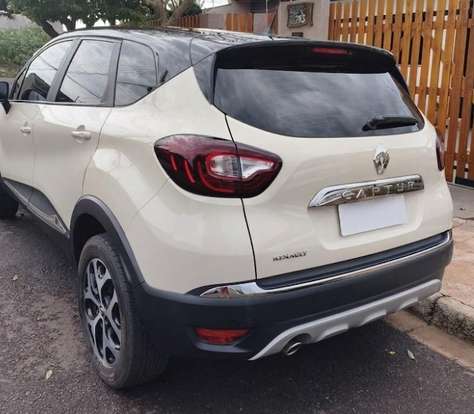 RENAULT-CAPTUR-2018