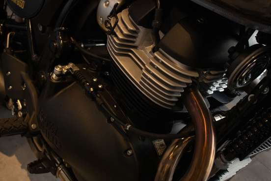 ROYAL ENFIELD-BEAR 650-2026