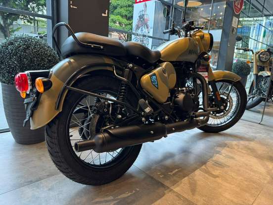 ROYAL ENFIELD-CLASSIC 350-2025