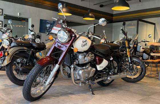 ROYAL ENFIELD CLASSIC 650 VALLAM RED 