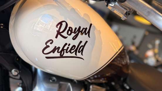 ROYAL ENFIELD-CLASSIC 650 VALLAM RED-2026