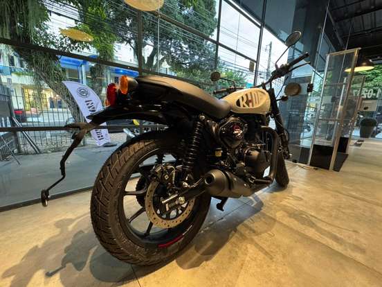 ROYAL ENFIELD-HUNTER 350 ROYAL ENFIELD-HUNTER 350-2026