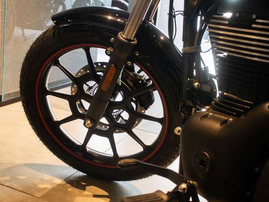 ROYAL ENFIELD-METEOR 350 FIREBALL ROYAL ENFIELD-METEOR 350 FIREBALL-2025