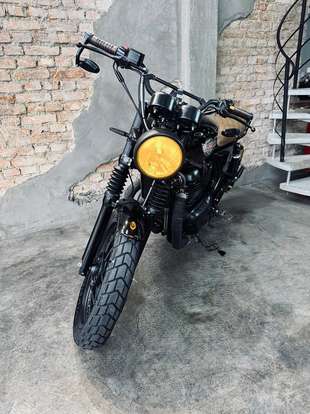 ROYAL ENFIELD-INTERCEPTOR-2021