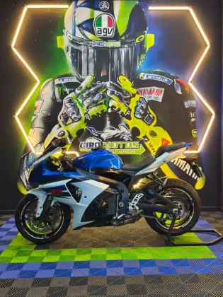 SUZUKI GSX-R1000 SUZUKI GSX-R1000