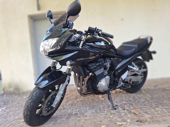 SUZUKI BANDIT 1200S 
