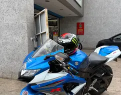 SUZUKI GSX-R750 W SRAD SUZUKI GSX-R750 W SRAD