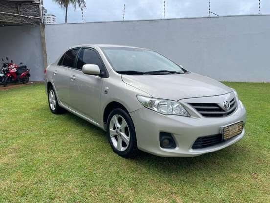 TOYOTA-COROLLA-1.8 GLI 16V FLEX 4P AUTOMÁTICO TOYOTA-COROLLA-2013