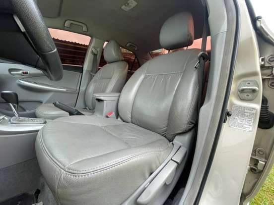 TOYOTA-COROLLA-2013