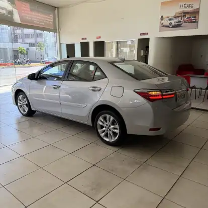 TOYOTA-COROLLA-2017