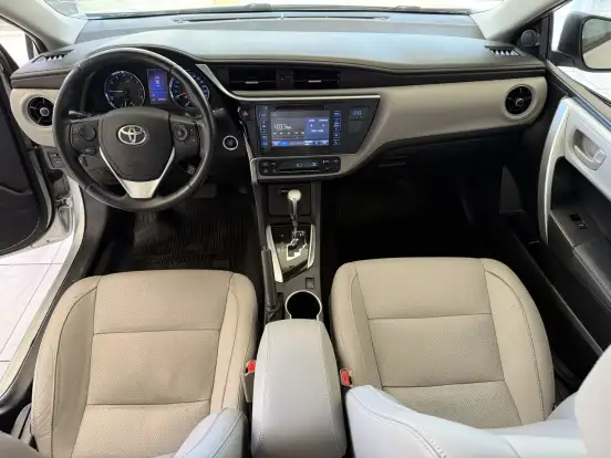 TOYOTA-COROLLA-2017