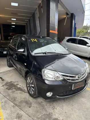 TOYOTA ETIOS 1.5 PLATINUM 16V FLEX 4P MANUAL