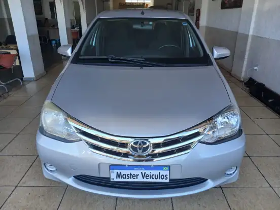 TOYOTA-ETIOS-1.5 X SEDAN 16V FLEX 4P MANUAL TOYOTA-ETIOS-2014