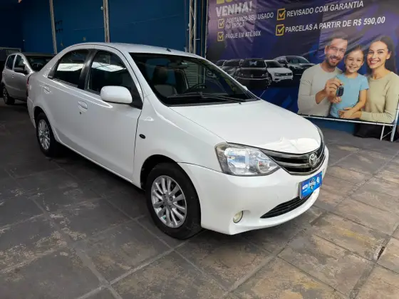 TOYOTA ETIOS 1.5 XLS SEDAN 16V FLEX 4P MANUAL TOYOTA ETIOS 1.5 XLS SEDAN 16V FLEX 4P MANUAL