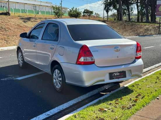 TOYOTA-ETIOS-1.5 X SEDAN 16V FLEX 4P MANUAL TOYOTA-ETIOS-2017