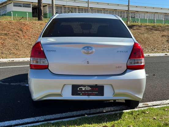 TOYOTA-ETIOS-1.5 X SEDAN 16V FLEX 4P MANUAL TOYOTA-ETIOS-2017